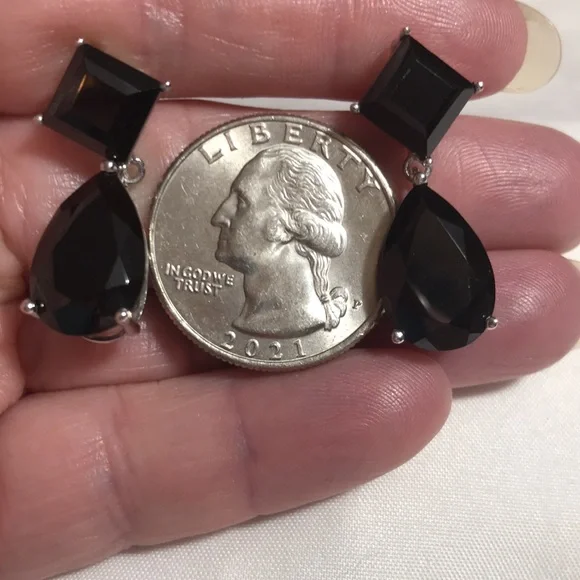 Black Spinel dangle Earrings - Picture 3 of 5